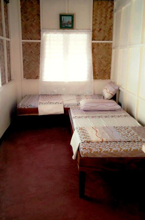 Rb Transient House Hotell Coron Eksteriør bilde